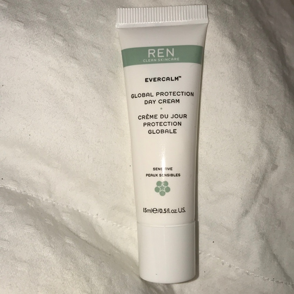 REN ecercalm mask
